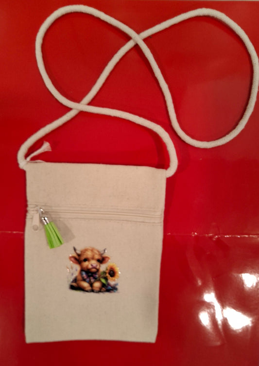 Highland Cow Small Crossbody green